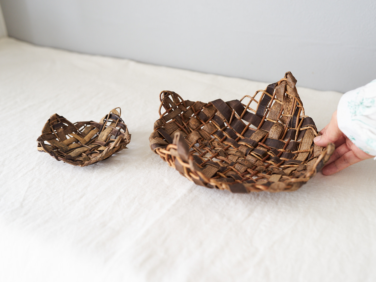 Square Tray / Akebi, Walnut / Yamagata-JPN 311429　山形県/あけびくるみ　スクエアトレー　S・L　2サイズ　ルイ版