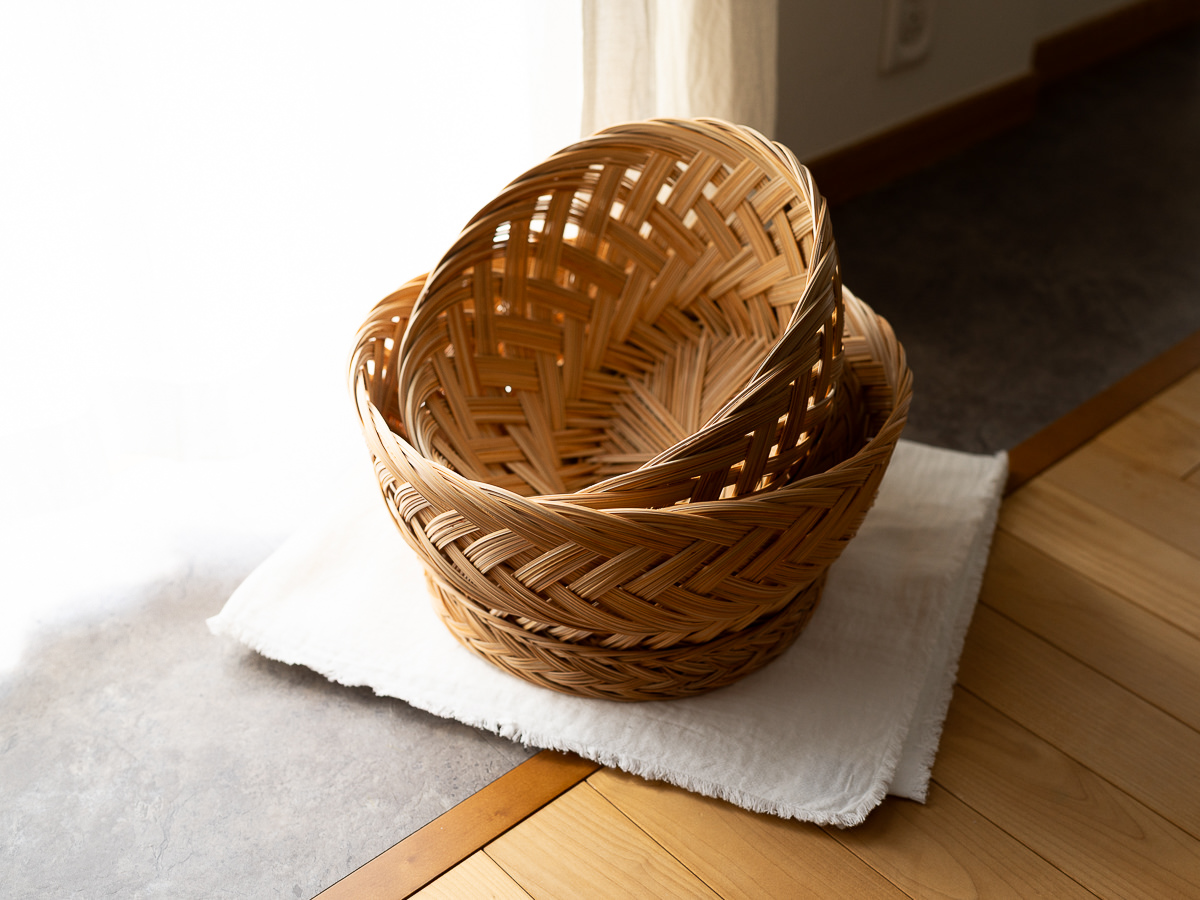 3115305　タイ/ニッパヤシ　ささら　すかし編みバスケット　深　M・L　2サイズ